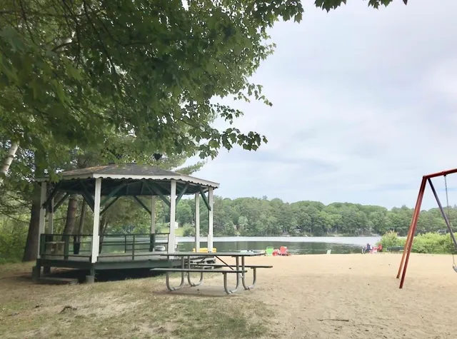 $300,000 | 6 Birch Tree Lane, Hillsborough, NH 03244