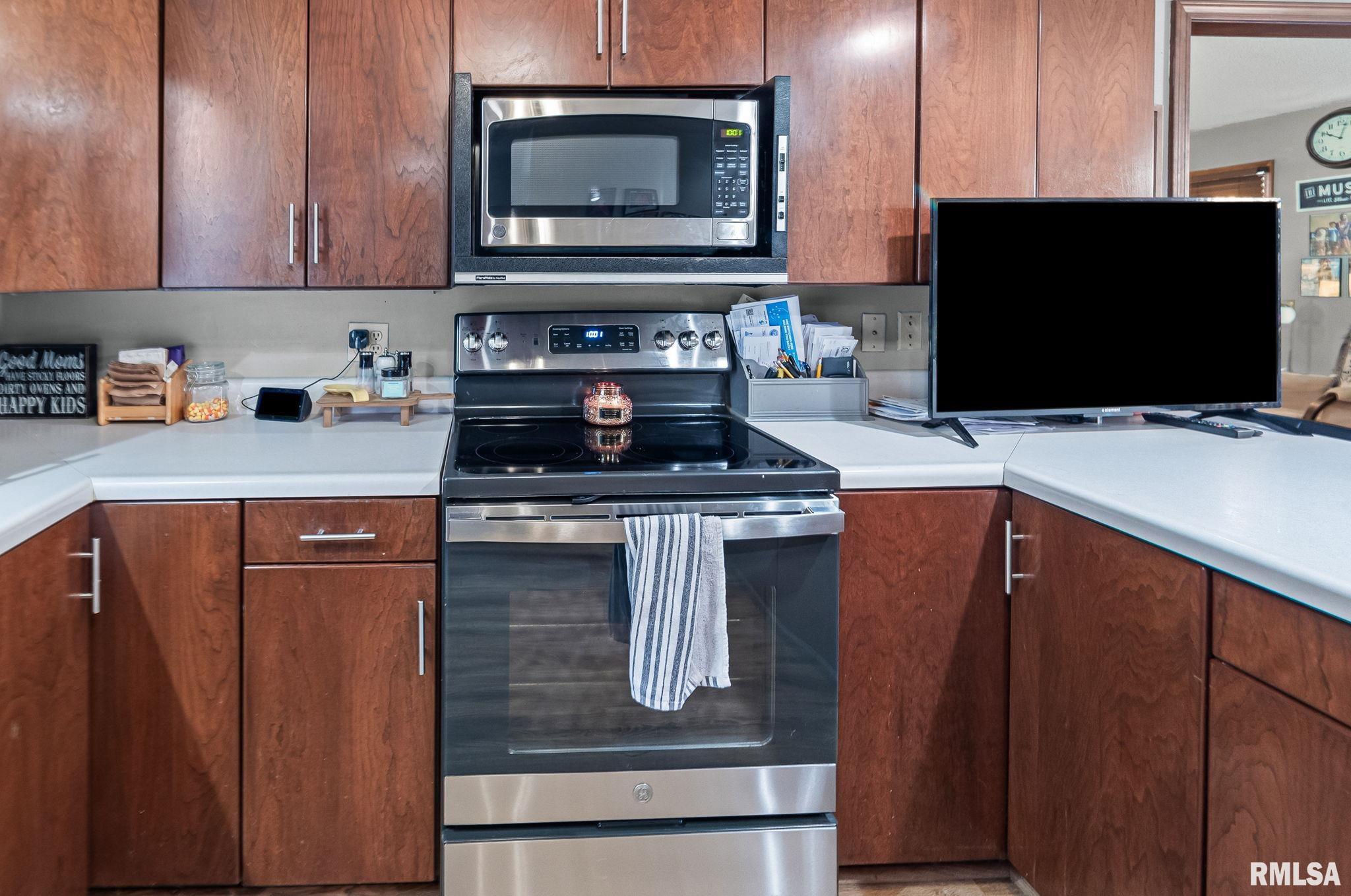 628 Tracy Terrace Centralia, IL 62801 - Photo 20 of 48