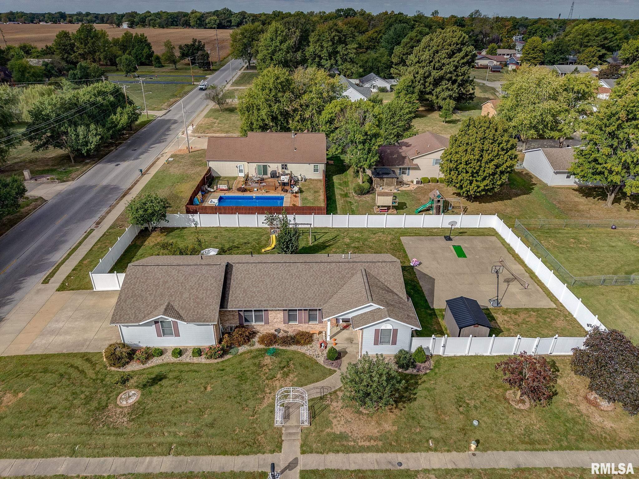 628 Tracy Terrace Centralia, IL 62801 - Photo 39 of 48