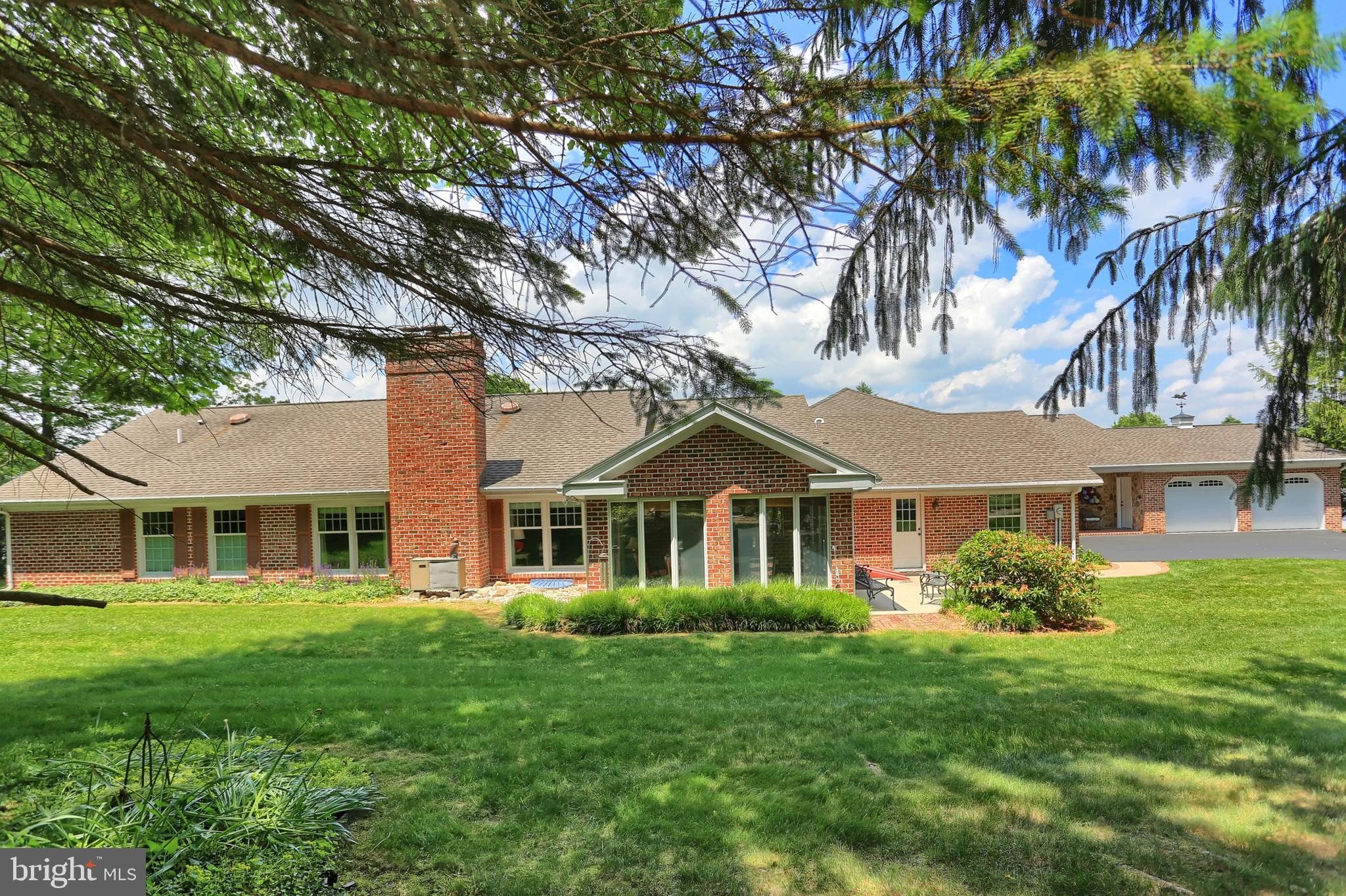 11604 Woodhaven Road Waynesboro, PA 17268 - Photo 2 of 76 Gallery Image 2