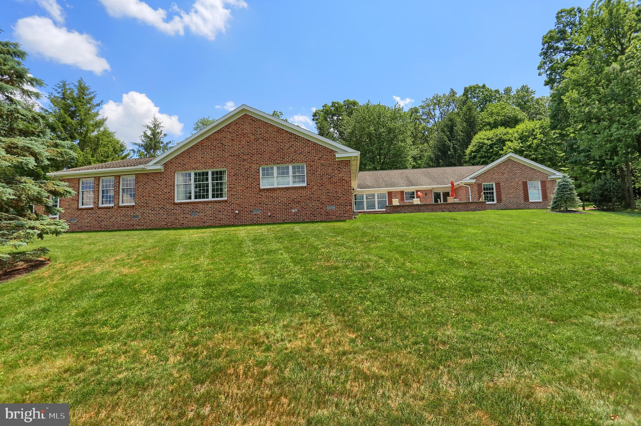 11604 Woodhaven Road Waynesboro, PA 17268 - Photo 10 of 76 Gallery Image 10