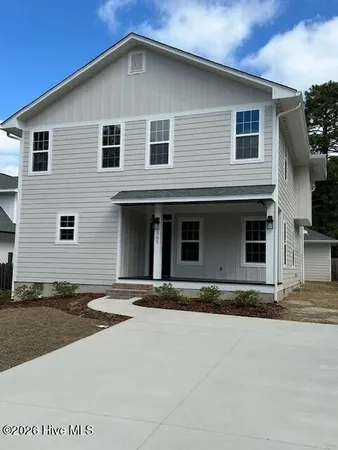 $785,000 | 365 West New Jersey Avenue, Southern Pines, NC 28387