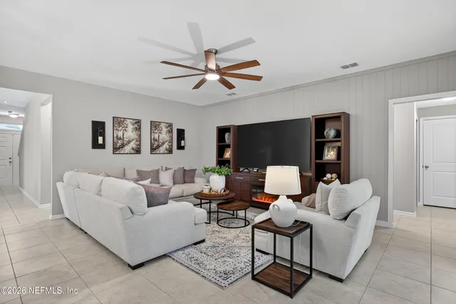 $555,000 | 688 Sycamore Way, Orange Park, FL 32073
