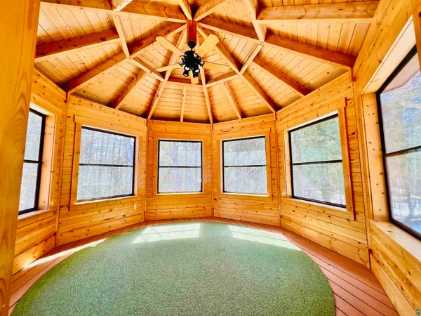 $899,000 | 38 Sawmill Lane, Lutsen, MN 55612