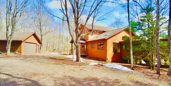 $899,000 | 38 Sawmill Lane, Lutsen, MN 55612