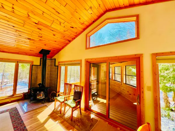 $899,000 | 38 Sawmill Lane, Lutsen, MN 55612