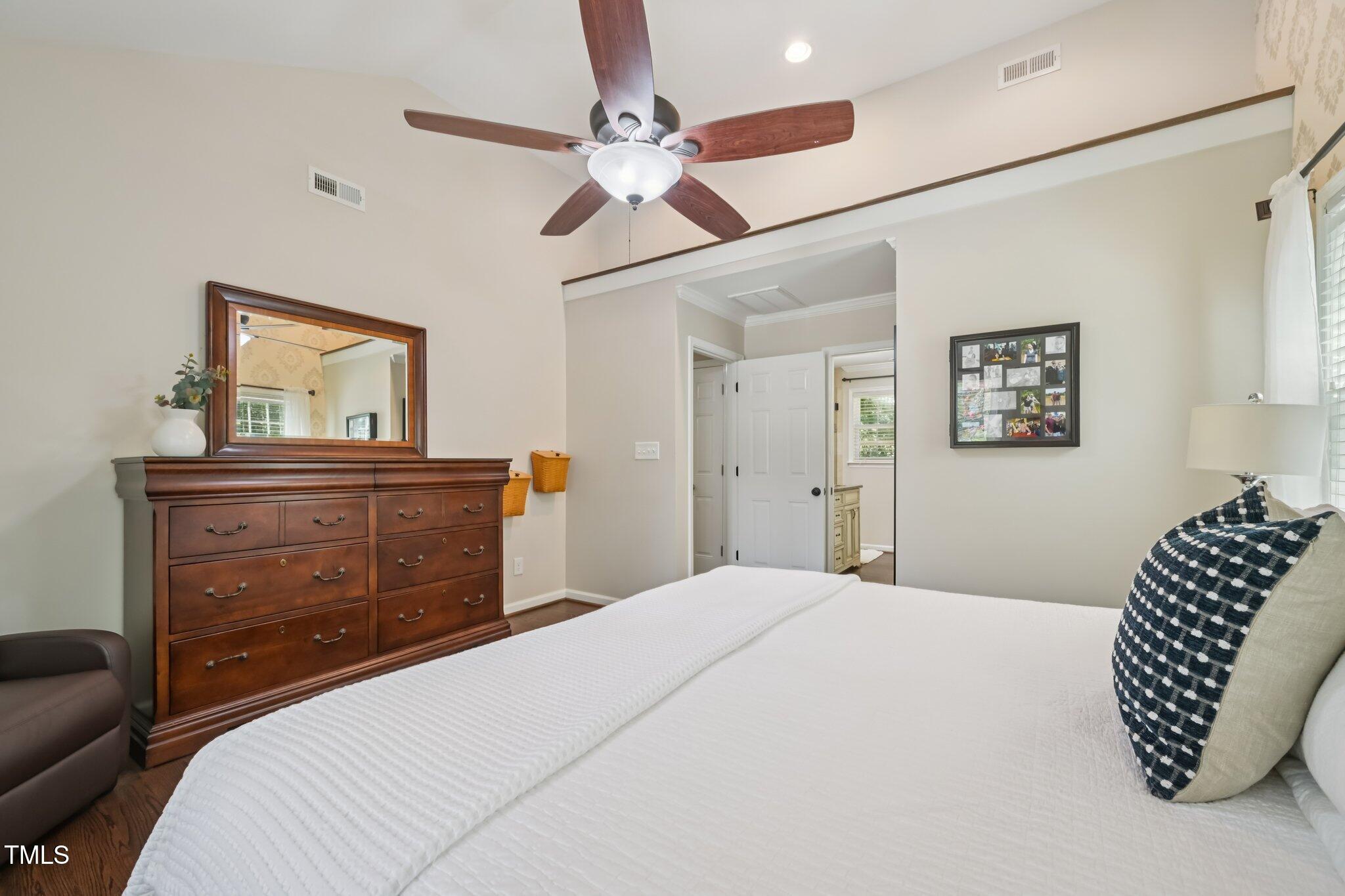 4412 Surry Ridge Circle Apex, NC 27539 - Photo 27 of 76 40-web-or-mls-Surry Ridge Cir-S3007-038