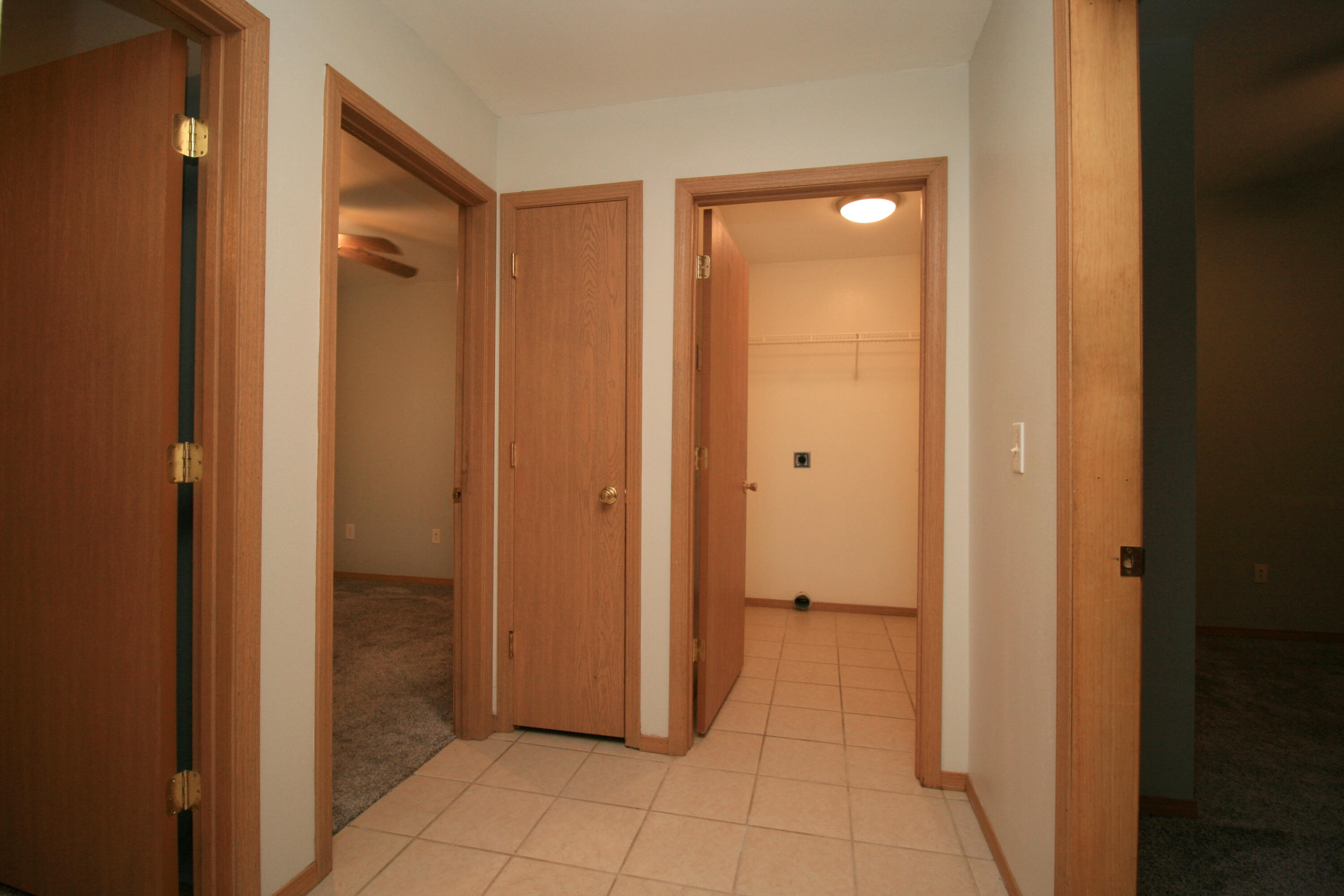 4040 Poplar Road Merriam Woods, MO 65740 - Photo 14 of 17 laundry view from hall