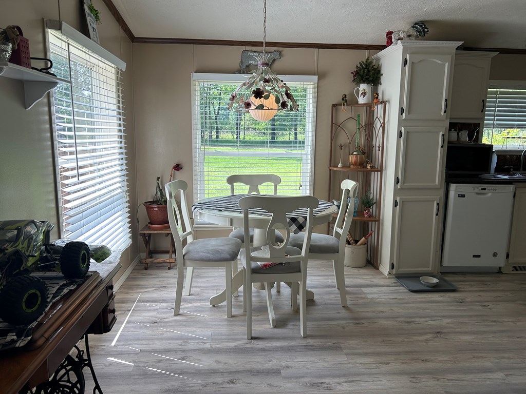 249 Pioneer Road Titusville, PA 16354 - Photo 4 of 50