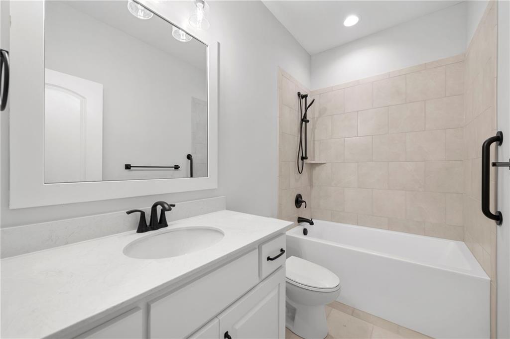 14552 Amanda Lane Basehor, KS 66007 - Photo 35 of 56