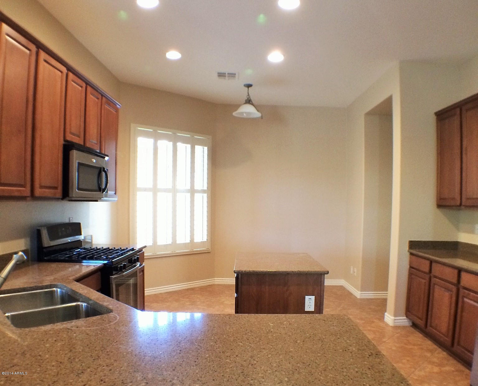 17548 West Verdin Road Goodyear, AZ 85338 - Photo 16 of 44 17548 Verdin Kitchen