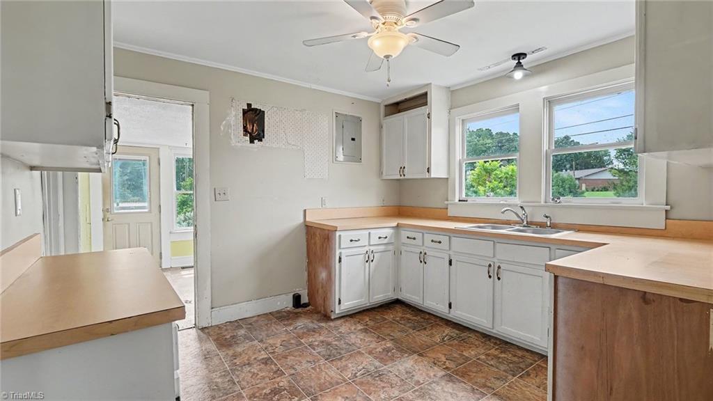 4516 Branson Davis Road Sophia, NC 27350 - Photo 15 of 29 Gallery Image 15