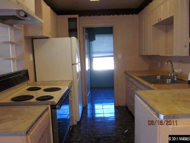 1530 Oliver Avenue Reno, NV 89512 - Photo 6 of 9 Photo 6