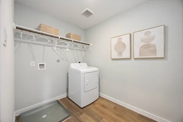 $343,990 | 2811 McHenry Lndg Lane, Houston, TX 77051
