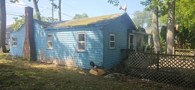 $144,000 | 145 Echo Road, Glocester, RI 02814