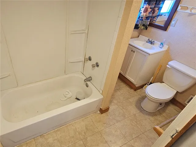 $144,000 | 145 Echo Road, Glocester, RI 02814