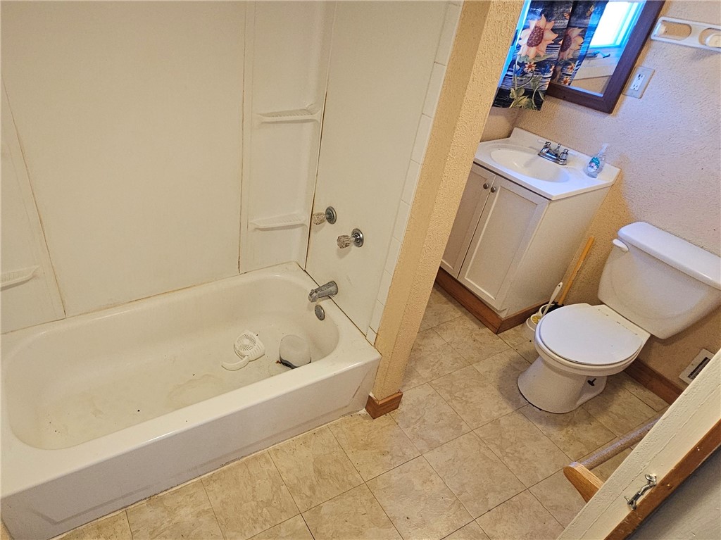 145 Echo Road Glocester, RI 02814 - Photo 17 of 32