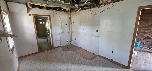 $144,000 | 145 Echo Road, Glocester, RI 02814