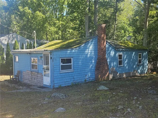 $144,000 | 145 Echo Road, Glocester, RI 02814