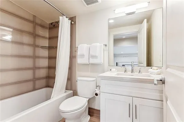 $419,500 | 427 Esplanade Avenue, Unit 106, New Orleans, LA 70116