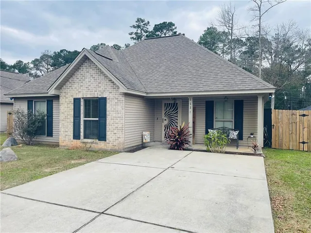 $249,900 | 1521 Jasmine Street, Mandeville, LA 70448