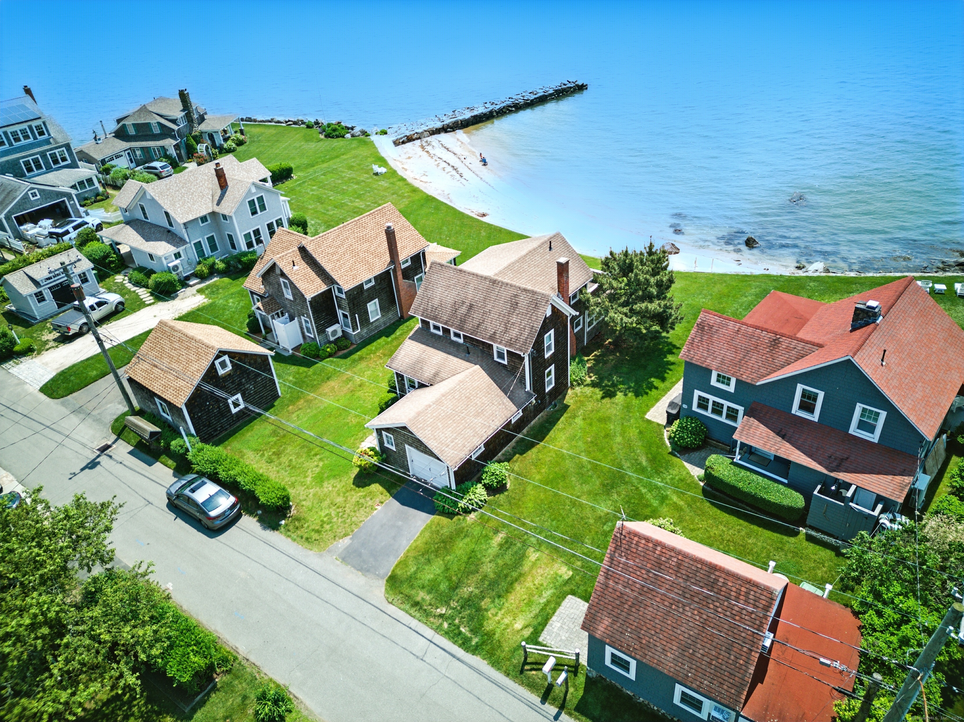 226 Old Kelsey Point Road Westbrook, CT 06498 - Photo 3 of 34