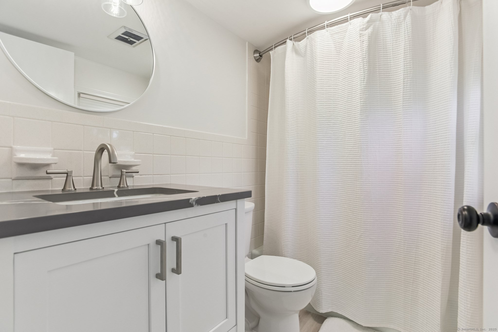 226 Old Kelsey Point Road Westbrook, CT 06498 - Photo 3 of 33