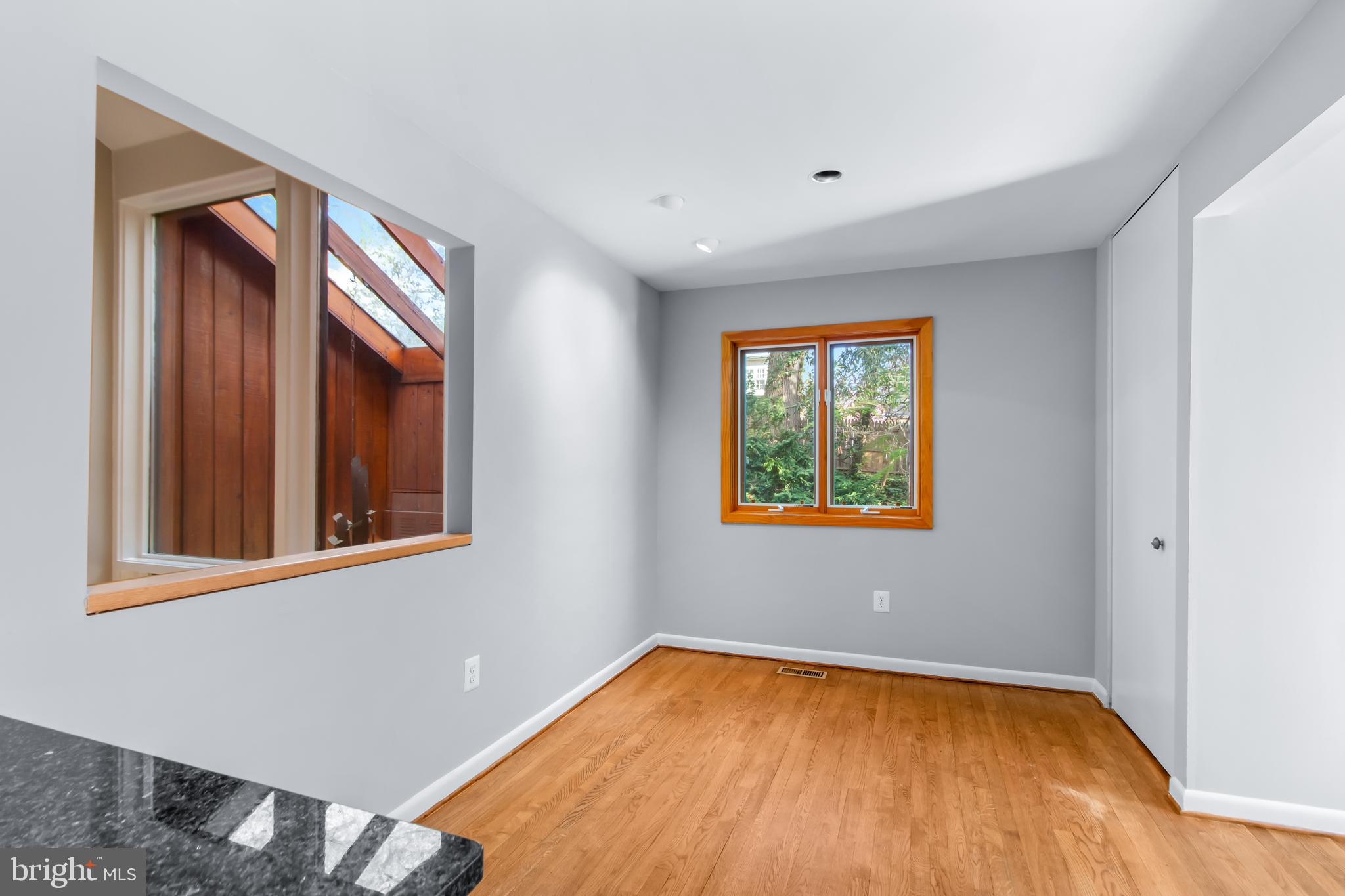 5211 MacArthur Terrace Northwest Washington, DC 20016 - Photo 20 of 53