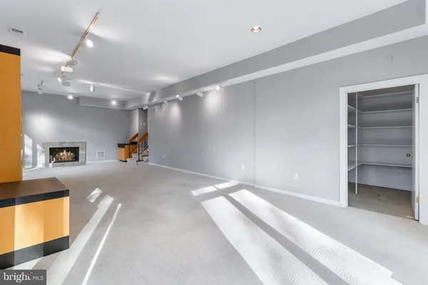 $2,395,000 | 5211 MacArthur Terrace Northwest, Washington, DC 20016