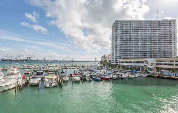 $2,900 | 7601 East Treasure Drive, Unit 607, North Bay Village, FL 33141