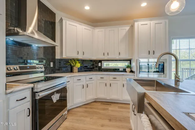 $274,900 | 1558 River Path, Morristown, TN 37813