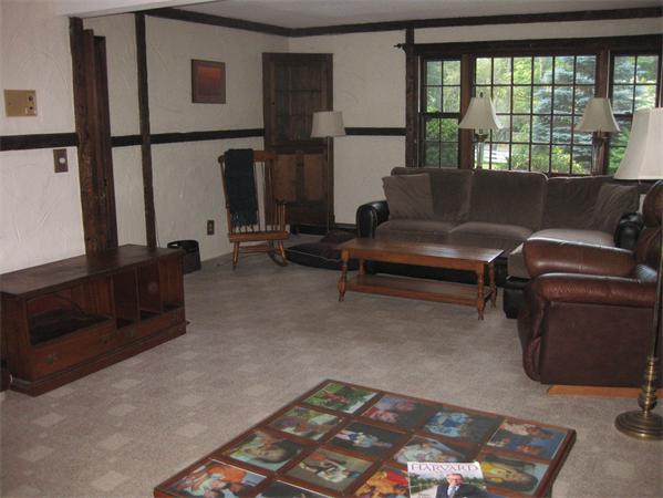 9 Village Road Gloucester, MA 01930 - Photo 6 of 18 Gallery Image 6