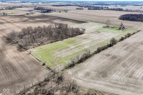 $749,900 | 9562 East 500 North, Sheridan, IN 46069