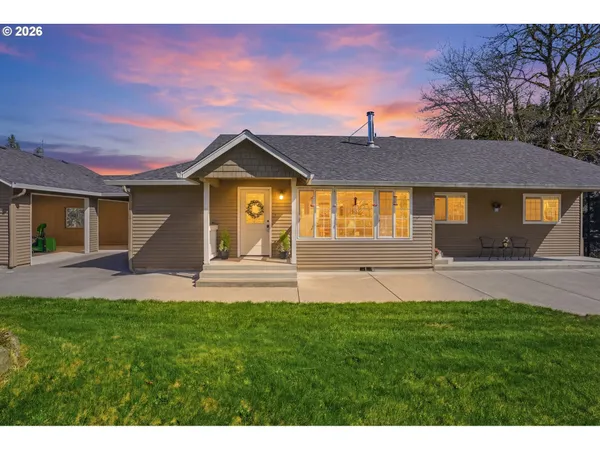 $859,900 | 13708 Northeast 401st Way, Amboy, WA 98601