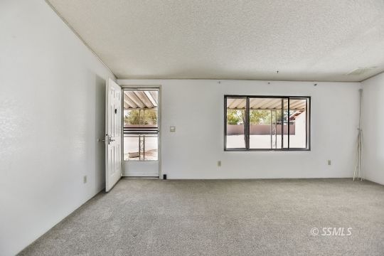 1329 North Clifford Street Ridgecrest, CA 93555 - Photo 7 of 34 Gallery Image 7
