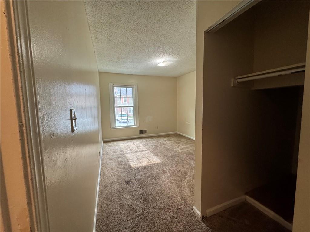 5140 Highpoint Road Union City, GA 30291 - Photo 4 of 13