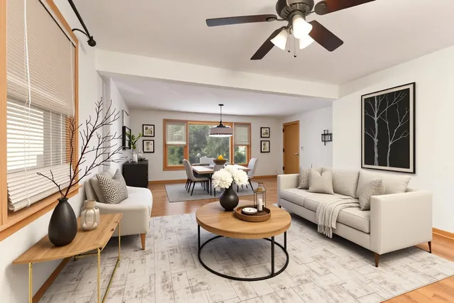 $2,150 | 8629 West Summerdale Avenue, Unit 2, Chicago, IL 60656