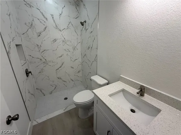 $1,700 | 227 Hightower Avenue South, Lehigh Acres, FL 33973