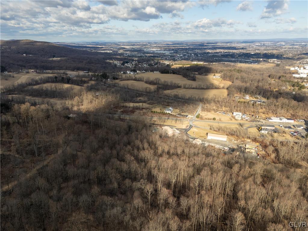 4835 Shimerville Road Emmaus, PA 18049 - Photo 4 of 16