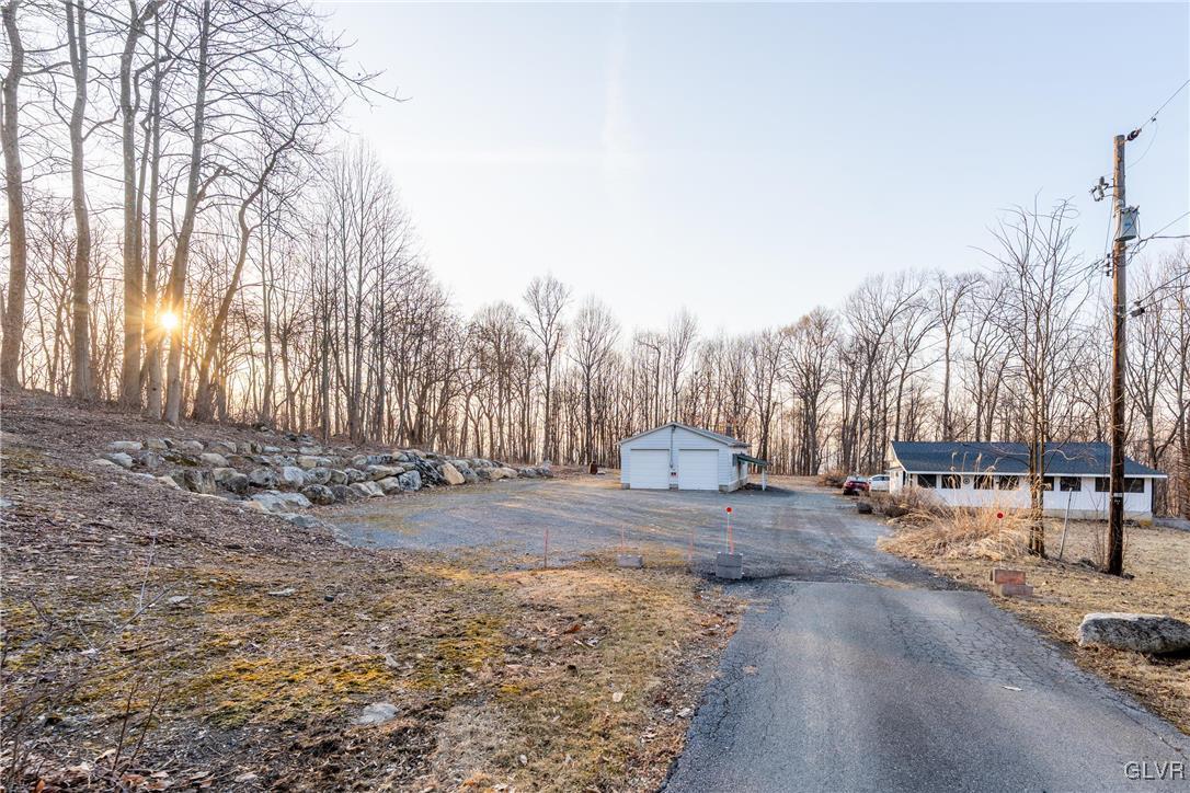 4835 Shimerville Road Emmaus, PA 18049 - Photo 8 of 16