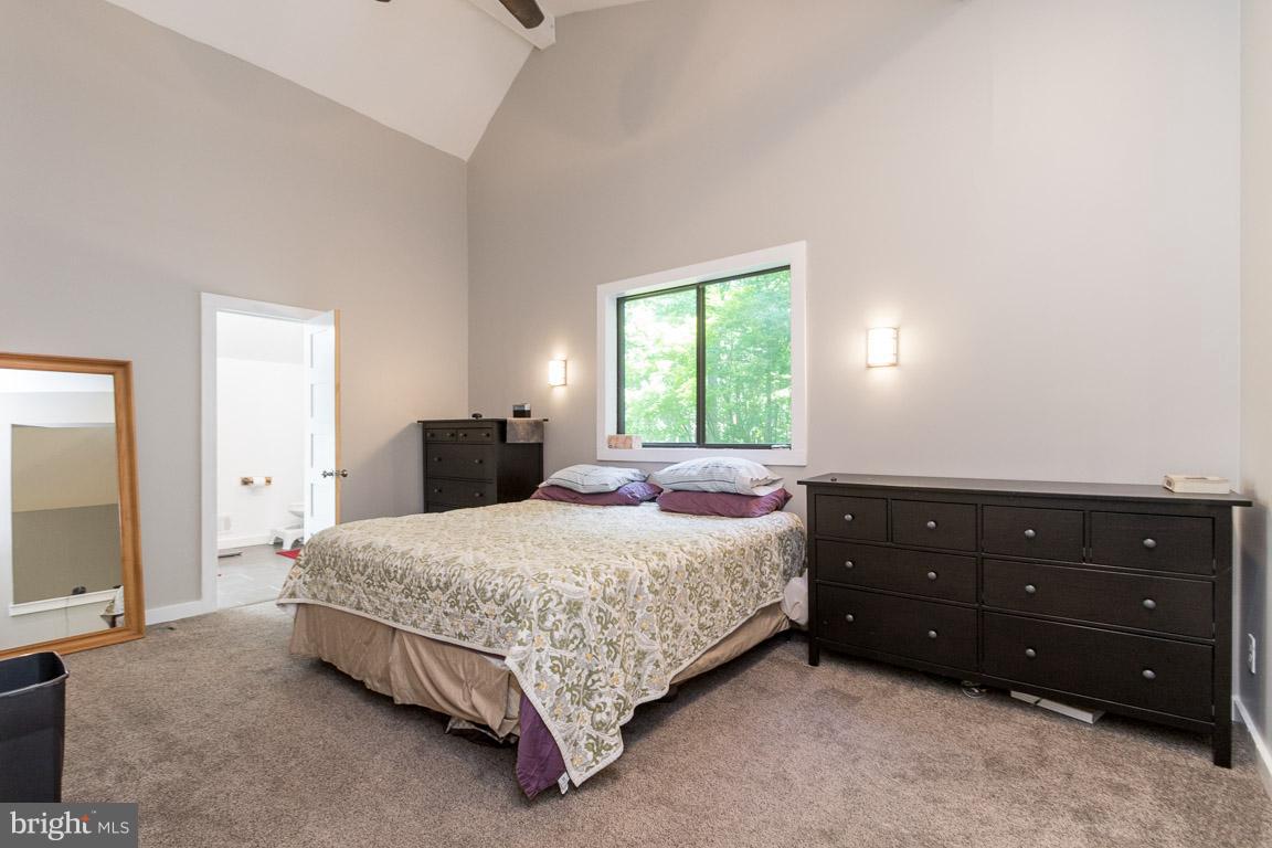 10275 Greystone Road Manassas, VA 20111 - Photo 17 of 29 Bedroom (Master)