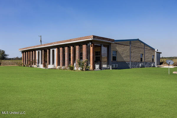 2545 Pleasant Grove Road Southeast Bogue Chitto, MS 39629 - Photo 3 of 31 003_BVMT