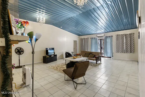 $425,000 | 2545 Pleasant Grove Road Southeast, Bogue Chitto, MS 39629