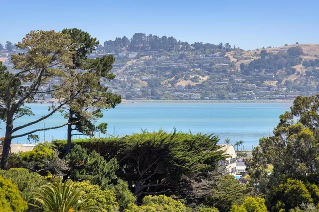 $2,495,000 | 101 Lincoln Drive, Sausalito, CA 94965