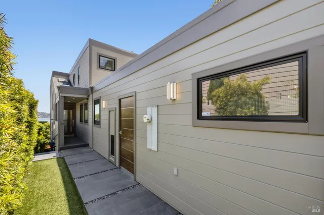 $2,495,000 | 101 Lincoln Drive, Sausalito, CA 94965