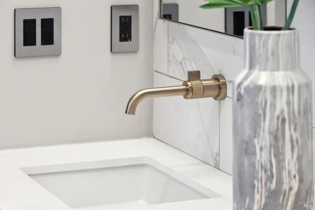 $2,495,000 | 101 Lincoln Drive, Sausalito, CA 94965