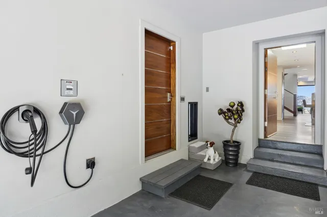 $2,495,000 | 101 Lincoln Drive, Sausalito, CA 94965