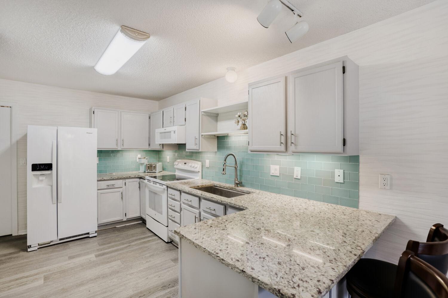 790 County Rd F West, Unit 66 Shoreview, MN 55126 - Photo 2 of 30 Gallery Image 2