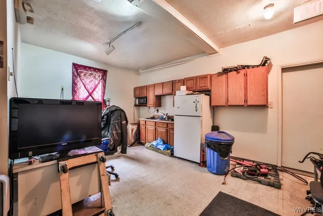 $349,900 | 547 Tonawanda Street, Buffalo, NY 14207