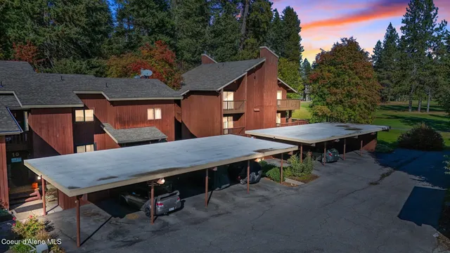 $250,000 | 5305 West Fairway Lane, Unit 14, Rathdrum, ID 83858